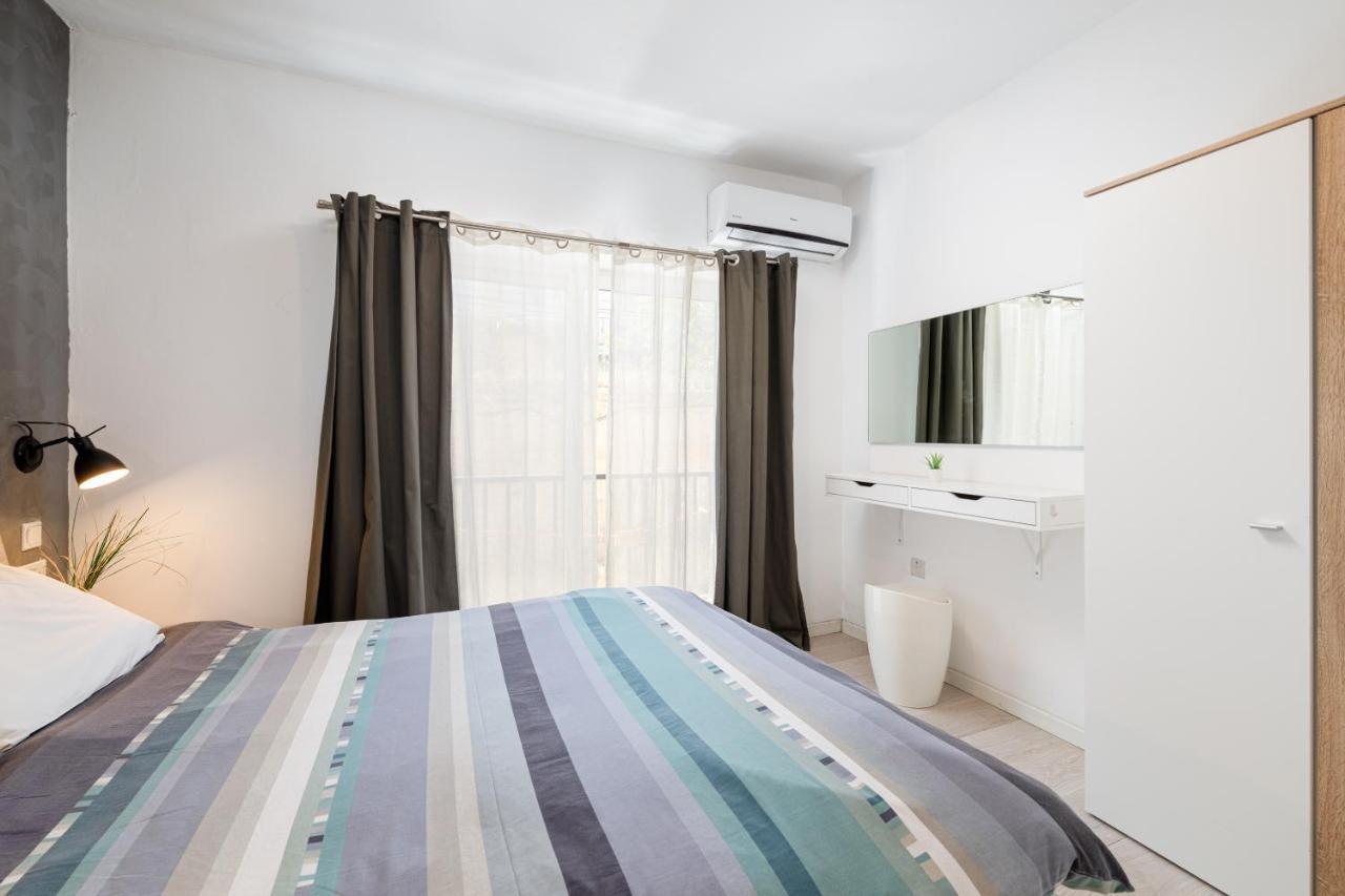 Modern 3 Bedroom & 3 Bathroom Apartment - Near Balluta Bay Saint Julian's Εξωτερικό φωτογραφία