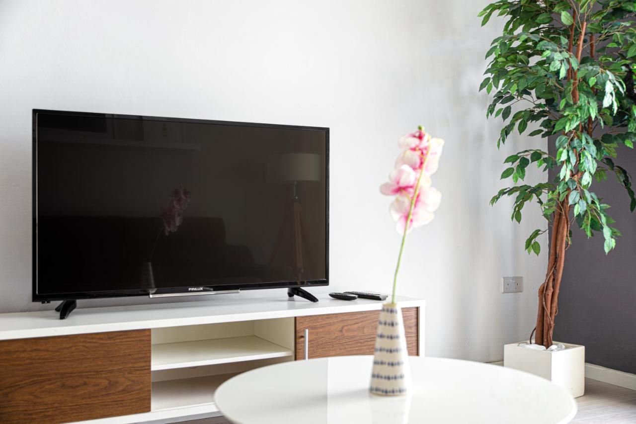Modern 3 Bedroom & 3 Bathroom Apartment - Near Balluta Bay Saint Julian's Εξωτερικό φωτογραφία