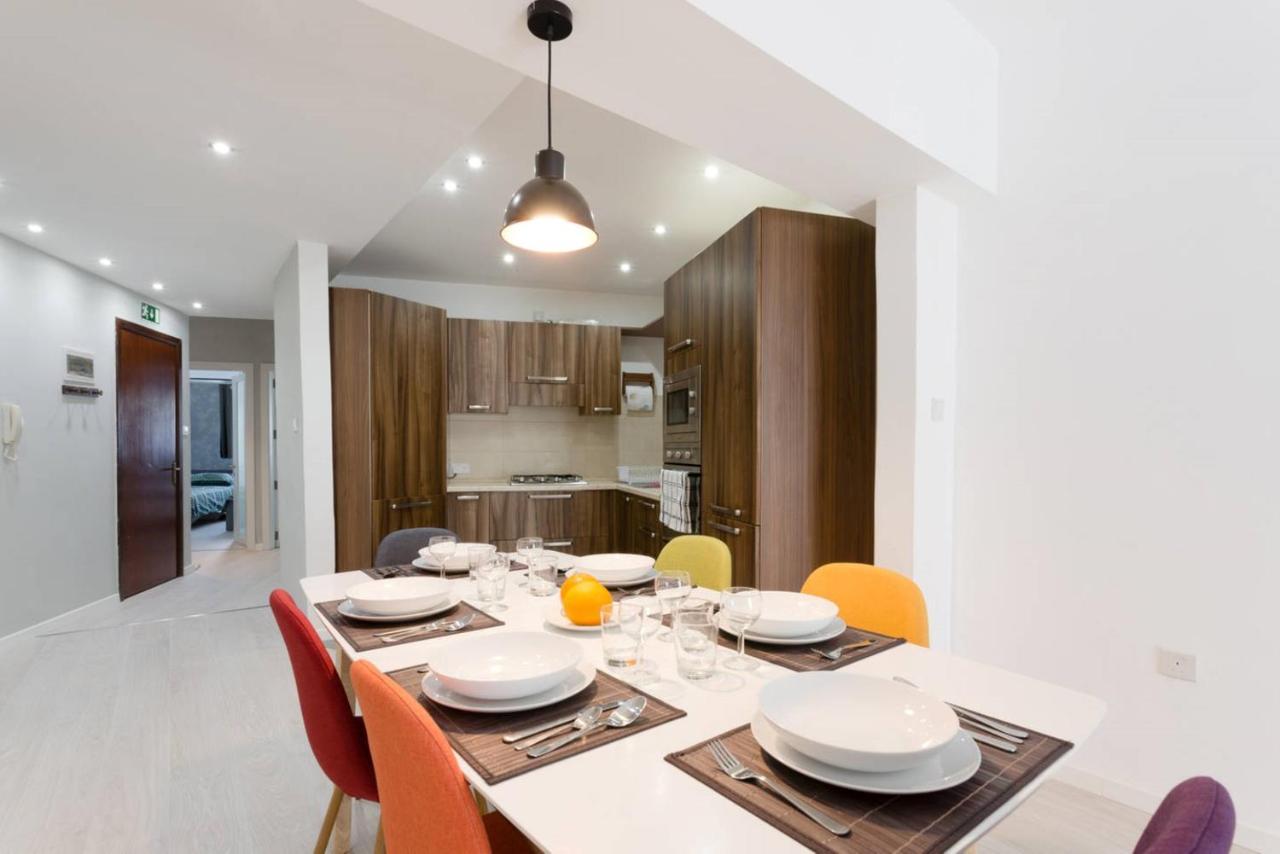 Modern 3 Bedroom & 3 Bathroom Apartment - Near Balluta Bay Saint Julian's Εξωτερικό φωτογραφία